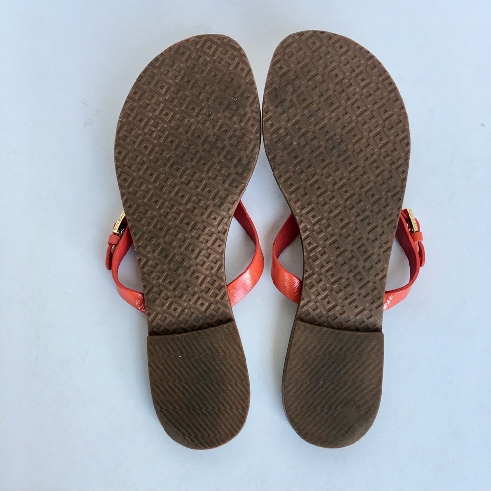 Tory Burch Monogram Flat Sandal - Picture 13 of 13